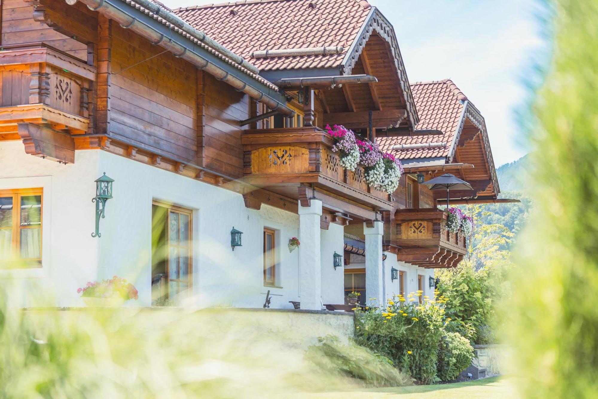 Ferienwohnung Schossleitner - Der Wohlfuehl-Ansitz Am Wolfgangsee Mit Weitblick Sankt Gilgen Kültér fotó